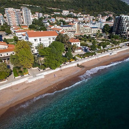 De Lux Apartments Petrovac Екстериор снимка
