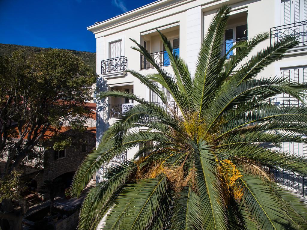 De Lux Apartments Petrovac Екстериор снимка