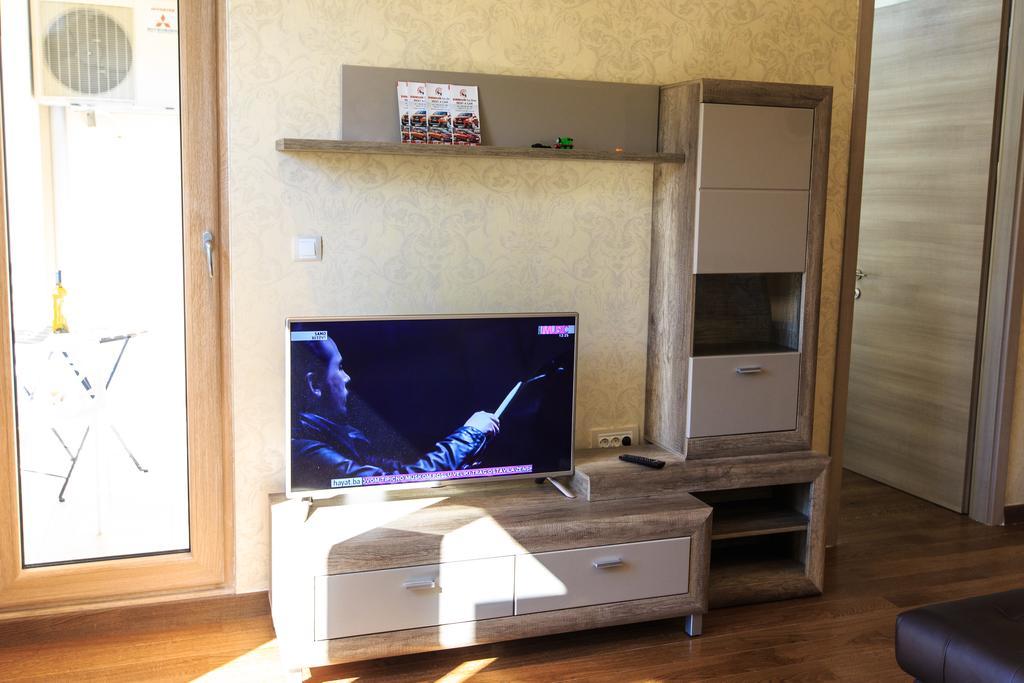 De Lux Apartments Petrovac Екстериор снимка
