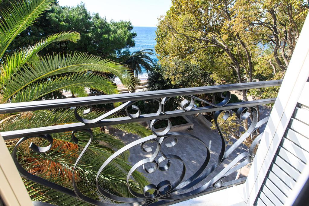 De Lux Apartments Petrovac Екстериор снимка